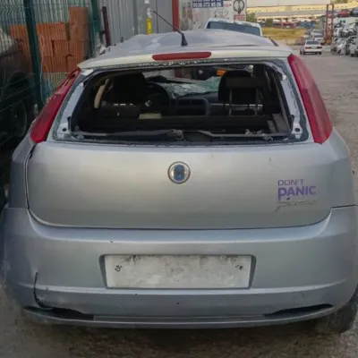 FİAT GRANDE PUNTO TAMPON GRİ RENK