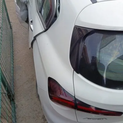 FİAT EGEA HATCHBACK - EGEA CROSS SOL ARKA ÇAMURLUK BEYAZ