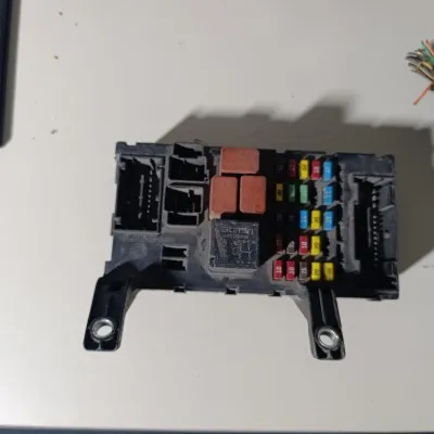 501208380000 Fiat Albea Sigorta Kutusu Orjinal Çıkma 