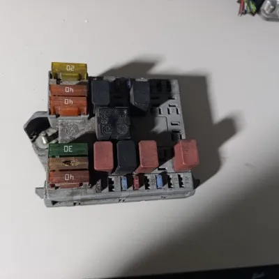 46768200 Fiat Albea Palio 1.3 MTJ Sigorta Kutusu Orjinal Çıkma 